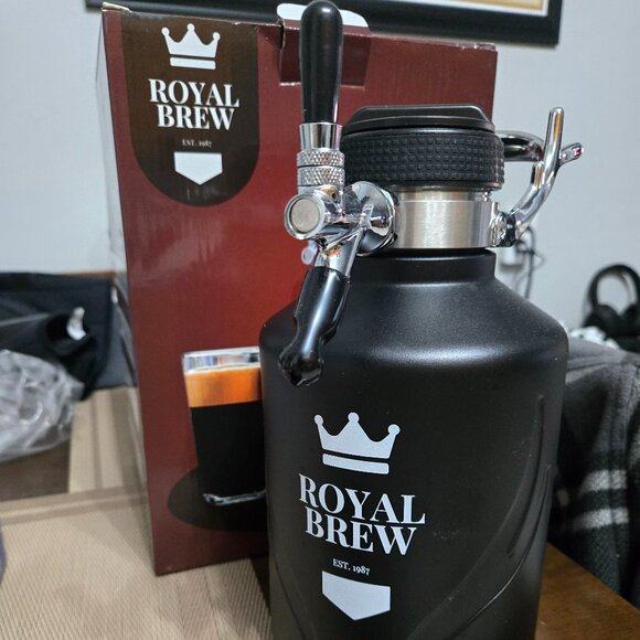 Royal Brew nitro coffee growler pro - Picture 2 of 4